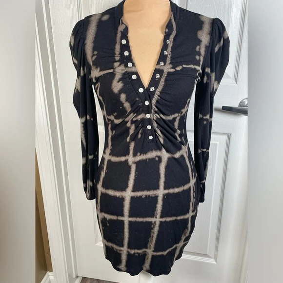 ✨ CHASER Ruched Button Up Tie Dye Ribbed Dress Size XS - Picture 4 of 7